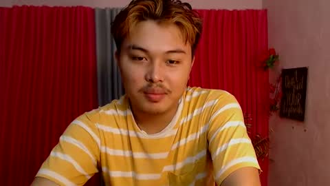 Snapshot of cutiepiejhon chatting on 02-23-25, 01:32 cutiepiejhon online show from 02-23-25, 01:32