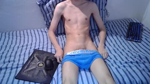 Snapshot of cutotorry chatting on 12-22-24, 03:33 torry online show from 12-22-24, 03:33