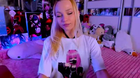 Nora online show from 02-15-25, 09:26