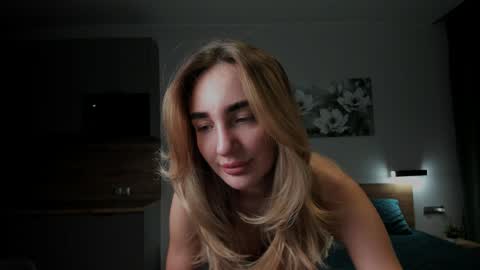 Snapshot of cuttiechloe chatting on 12-24-24, 08:16 CuttieChloe online show from 12-24-24, 08:16