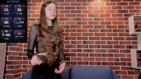 Ashly online show from 06-18-26, 07:29