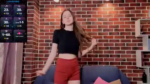 Ashly online show from 06-19-26, 07:06