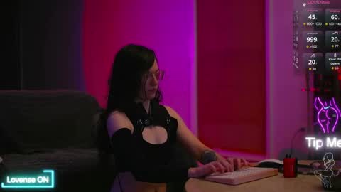 Cyber online show from 05-06-26, 05:25