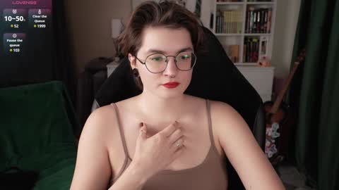 Helen Blossom online show from 12-06-24, 07:23