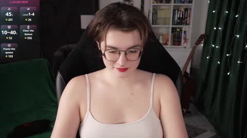 Helen Blossom online show from 01-04-25, 08:16