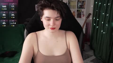 Helen Blossom online show from 02-19-25, 11:14