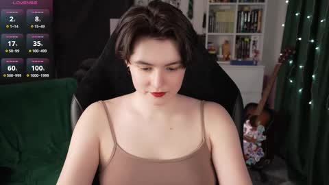 Helen Blossom online show from 02-22-25, 08:20