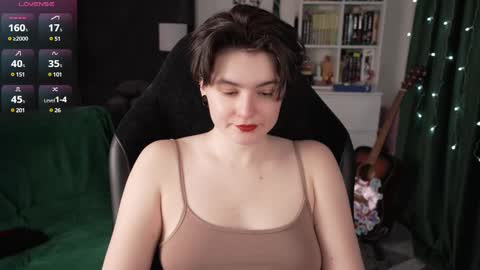 Helen Blossom online show from 02-23-25, 11:14