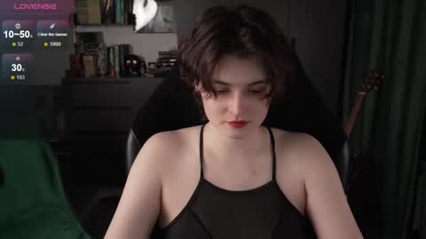 Helen Blossom online show from 12-22-25, 09:01