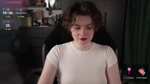 Snapshot of cybersamuraii chatting on 03-27-26, 01:11 Helen Blossom online show from 03-27-26, 01:11