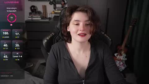 Helen Blossom online show from 06-11-26, 01:20