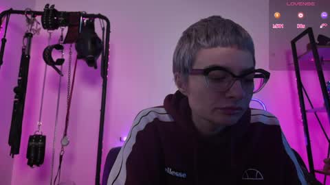 Lily Goddess online show from 05-19-26, 06:03