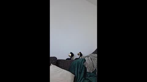 Cyndee Winter online show from 09-11-25, 07:52