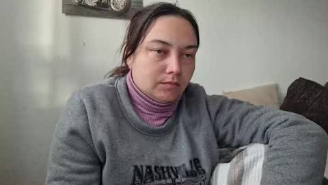 Snapshot of cyndee_winter chatting on 03-26-26, 03:50 Cyndee Winter online show from 03-26-26, 03:50