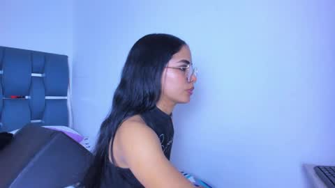 Snapshot of cyndycranforsquirt chatting on 05-02-26, 06:57 cyndycranforsquirt online show from 05-02-26, 06:57