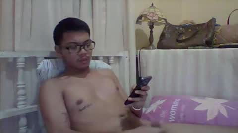 cyrenzortegal online show from 04-08-26, 08:31