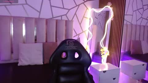 cyrus_tay online show from 03-24-26, 12:21