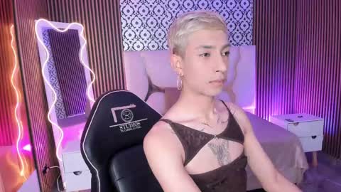 cyrus_tay online show from 05-04-26, 03:35