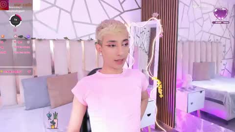 cyrus_tay online show from 05-06-26, 04:23