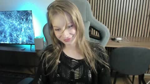 cyyberwhore online show from 04-06-26, 10:54