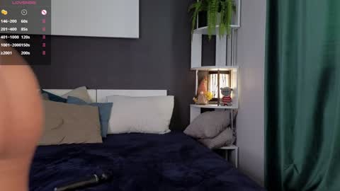 Snapshot of czamabech chatting on 01-31-25, 04:58 Isabella online show from 01-31-25, 04:58
