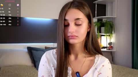 Snapshot of czamabech chatting on 02-18-25, 01:10 Isabella online show from 02-18-25, 01:10