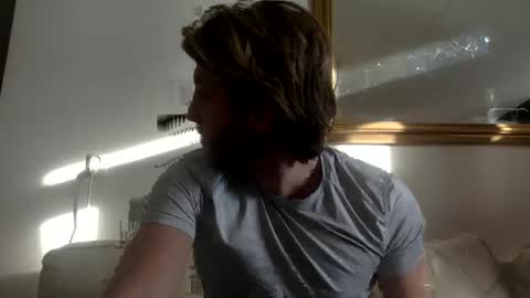 d3nnis_123 online show from 02-19-25, 03:05