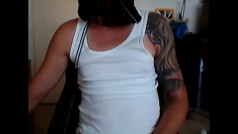 Snapshot of d3rh3ld chatting on 09-19-25, 09:00 d3rh3ld online show from 09-19-25, 09:00