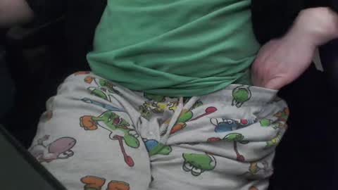 Snapshot of d3viousicecream chatting on 03-05-25, 07:05 deviousicecream online show from 03-05-25, 07:05