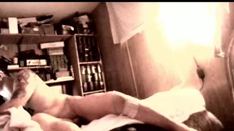 H0e-Em Wrecker online show from 09-25-25, 06:17