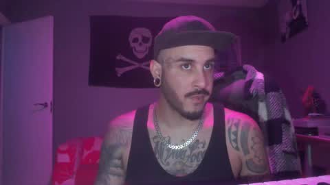 Snapshot of dabirdfree chatting on 10-14-25, 11:38 Destroyer online show from 10-14-25, 11:38