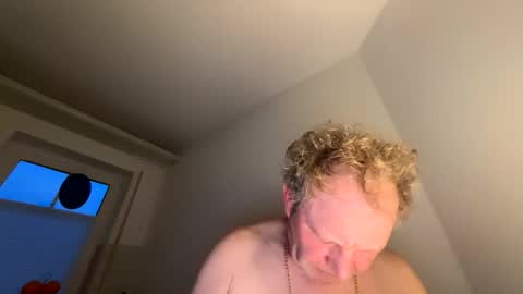 dachdecker7269 online show from 03-08-26, 05:22