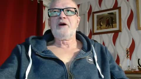 Brian ... online show from 03-05-25, 09:04