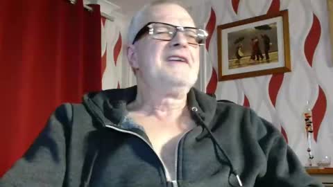 Brian ... online show from 03-07-25, 09:06