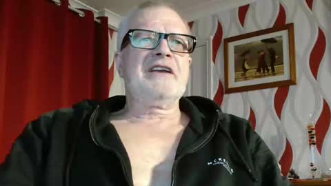 Brian ... online show from 03-10-25, 09:07