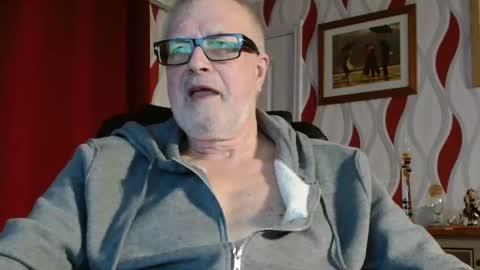Snapshot of daddiescockforyou chatting on 03-02-26, 08:59 Brian ... online show from 03-02-26, 08:59