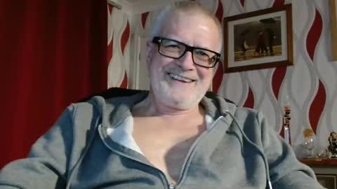 Snapshot of daddiescockforyou chatting on 03-05-26, 09:11 Brian ... online show from 03-05-26, 09:11