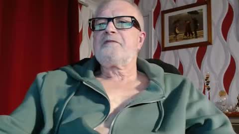 Snapshot of daddiescockforyou chatting on 03-25-26, 08:59 Brian ... online show from 03-25-26, 08:59