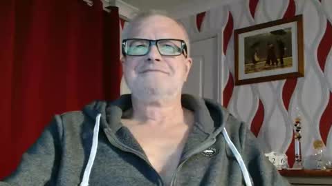 Snapshot of daddiescockforyou chatting on 03-26-26, 08:47 Brian ... online show from 03-26-26, 08:47