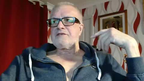 Snapshot of daddiescockforyou chatting on 03-30-26, 07:48 Brian ... online show from 03-30-26, 07:48
