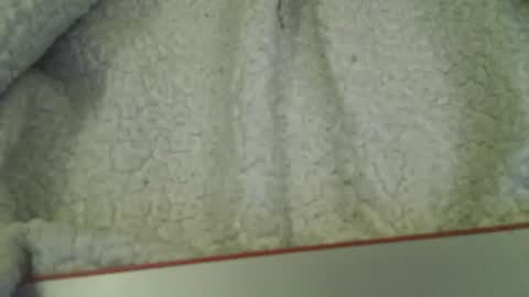 Snapshot of daddieslittlesluttxx chatting on 11-19-25, 01:33 daddies littleslut online show from 11-19-25, 01:33