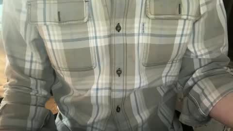 Snapshot of daddnextdoor chatting on 03-22-26, 01:58 daddnextdoor online show from 03-22-26, 01:58