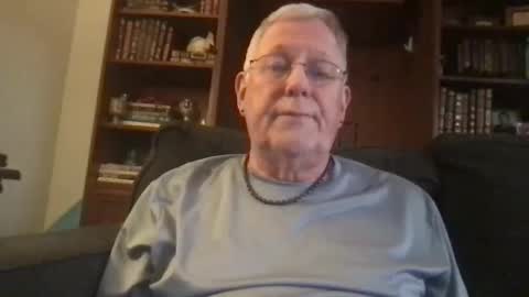 Snapshot of daddycok4 chatting on 09-22-25, 01:18 DaddyCok4 online show from 09-22-25, 01:18