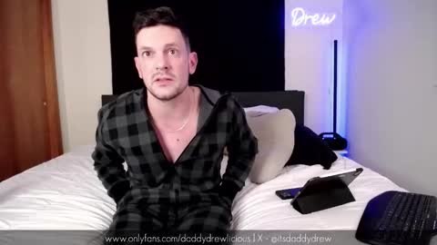 Drew online show from 02-03-26, 02:53