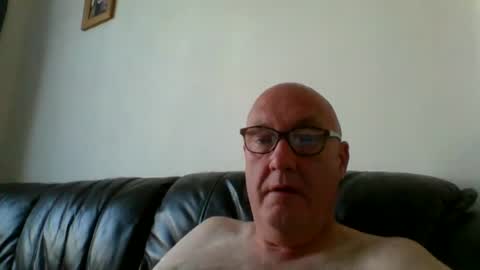 Snapshot of daddyhere4uall8 chatting on 08-02-26, 07:18 daddyhere4uall8 online show from 08-02-26, 07:18