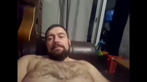 Snapshot of daddyj1983 chatting on 04-16-26, 03:51 daddyj1983 online show from 04-16-26, 03:51