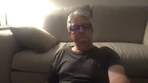 daddymike92883_1 online show from 12-03-24, 05:42