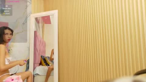 Snapshot of daddys_little_princesss chatting on 02-15-26, 12:36 Antonella online show from 02-15-26, 12:36