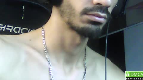 Snapshot of daddyselim chatting on 06-27-26, 01:50 the alpha online show from 06-27-26, 01:50