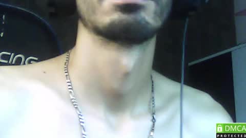 Snapshot of daddyselim chatting on 07-01-26, 03:01 the alpha online show from 07-01-26, 03:01
